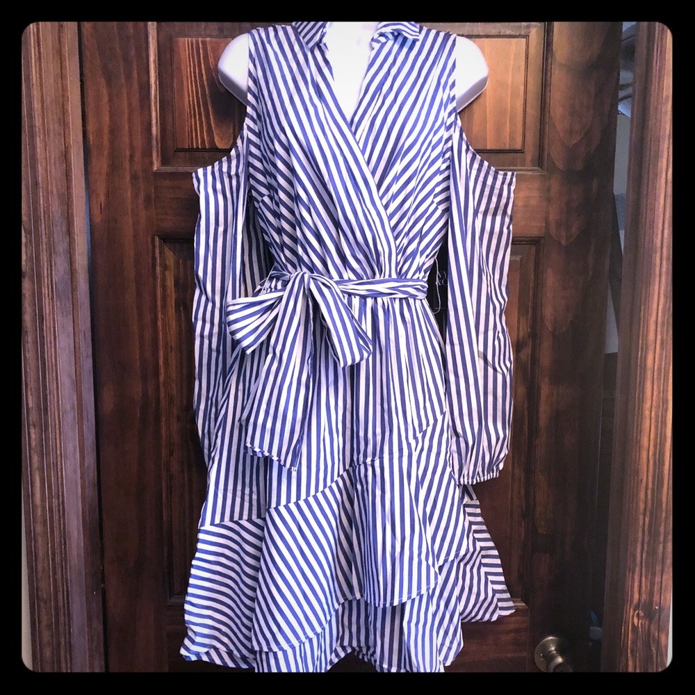 NWT Stripe Cold-Shoulder Wrap Shirtdress, L
